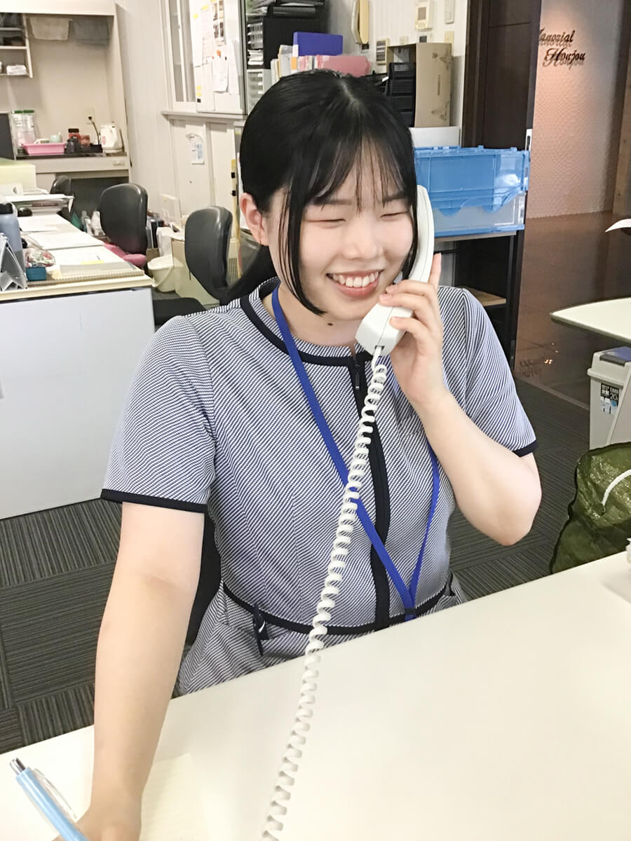総務の働く姿
